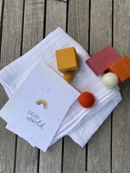 Karte zur Geburt  < Hello world Regenbogen > – Bild 2