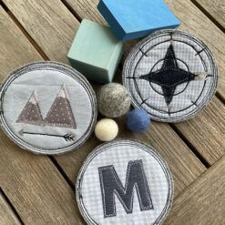 Klett- Patches für Schulranzen mit Klettflächen < Berg und Kompass >