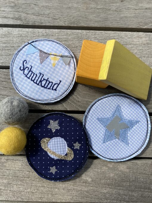 Klett- Patches  für Schulranzen mit Klettflächen < Universum >